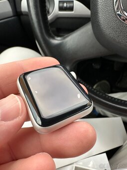 Apple Watch 3 42mm Silver - 4