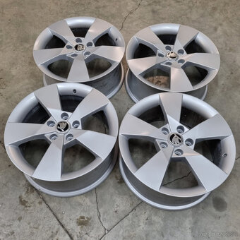 Hliníkové disky 5x112 R17 7J ET49 - 4