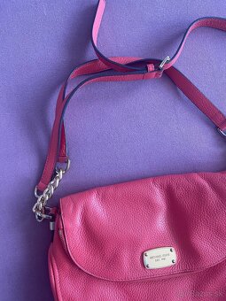 Michael Kors crossbody kabelka - 4