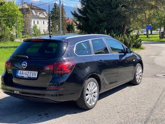 Opel astra J ST 1.7. CDTI, kombi - 4