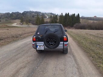 Toyota Rav4 - 4