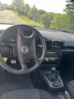 Volkswagen Passat B5 1.9 TDI - 4