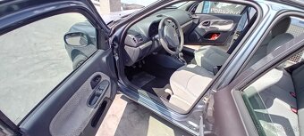 RENAULT CLIO FAIRWAY 1.2i 43KW 2006 KÚP.SK.2.MAJ.SERV.KŇIŽK - 4