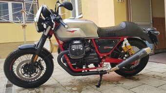 Moto Guzzi V7III racer - 4