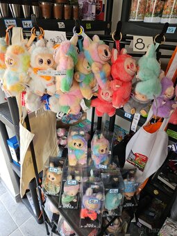 LABUBU 8 € - 4