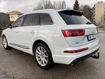 AUDI Q7 3.0 TDi matrix servis AUDI - 4