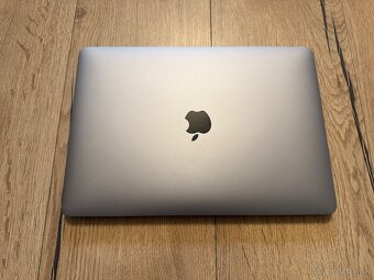 Macbook pro M1 2020 - 4