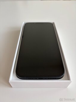 iPhone 13, Midnight 128GB - 4