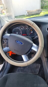 Predám Ford Focus kombi MK2 - 4