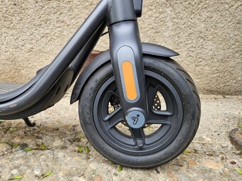 Segway Ninebot Kickscooter F2 - 4