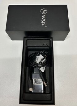 MOTOROLA EDGE + / 256GB / ako nový - 4