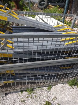 DOKA trojnozky - 4