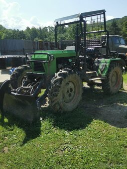 Traktor v3s 4x4 - 4