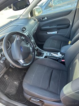 Predám Ford Focus kombi benzín-plyn - 4