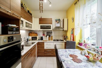 REZEROVANÉ - EXKLUZÍVNE na predaj 2 izbový byt v Seredi na u - 4