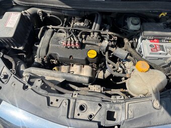 Opel Corsa D na náhradné diely 2008 - 4