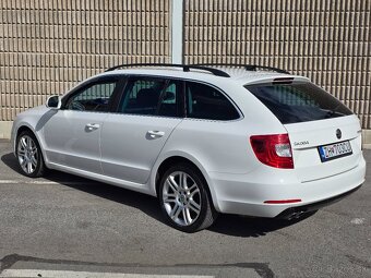 Škoda Superb 2.0 TDI Combi - 4