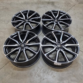 Hliníkové Toyota disky 5x114,3 R20 8,5J ET45 - 4