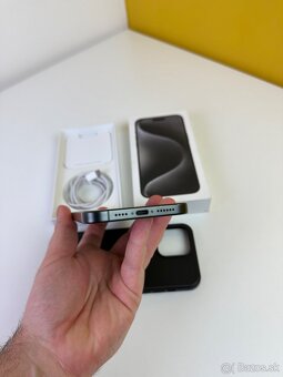 Predam vymenim Iphone 15 Pro Max 256GB čierny - 4