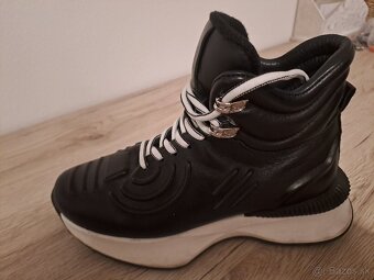 ETIMEĒ dámske štýlové členkové tenisky - čierne č. 37 - 4