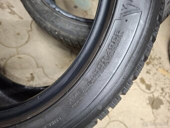235/45R17 Dunlop - 4