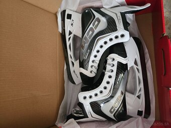 korčule CCM JETSPEED FT8pro WHITE EDITION - 4