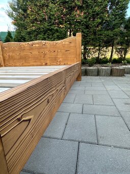 Masívna posteľ - 4