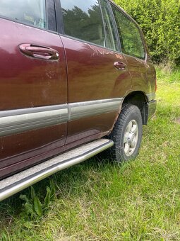 Predám Toyotu Land Cruiser 4.7 V8,1998 - 4