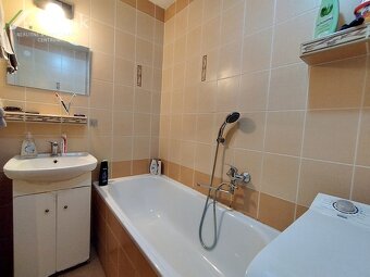 ZARIADENÝ 2,5 IZB. BYT V CENTRE MESTA - HLAVNÁ, STROPKOV - 4