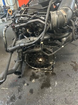 MOTOR BXE 1.9 TDI 77kw SKODA OCTAVIA II - 4