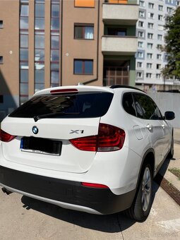 BMW X1/x drive 2,5i Automat - 4