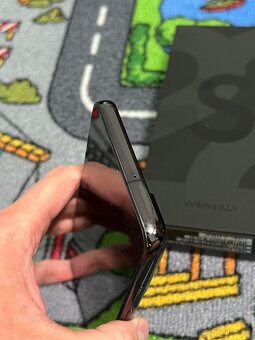 Samsung Galaxy S22 Plus - 4