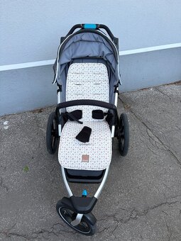 Thule UrbanGlide 2 - 4
