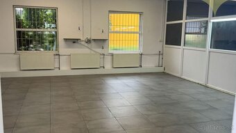 Nebytové priestory vhodné na sklady, výrobu, servis v uzavre - 4