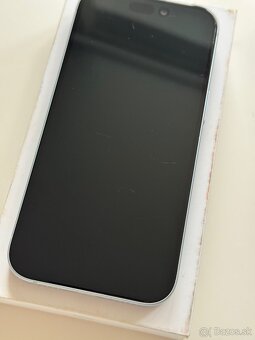 iPhone 15, White, 128GB - 4