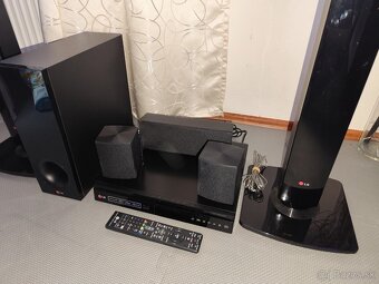 Predám 3D Blu-ray domáce kino 5.1 LG BH6430P - 4