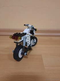 Lego Technic 8810 - Cafe Racer - 4