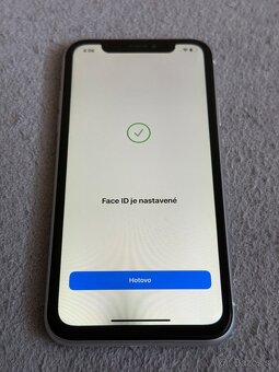Predám Apple iPhone XR 64GB Silver Stav Nového Telefónu - 4