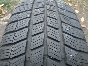 Zimní set AL kola Dezent XL + pneu 235/65/17 4ks KIA - 4