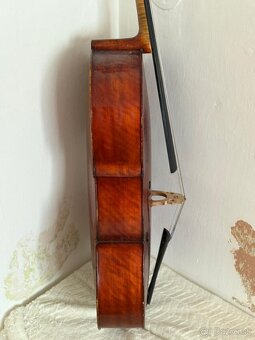 Staré violencello - 4