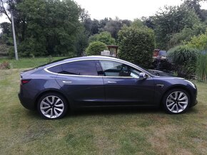 Tesla Model 3 (Long Range, 2019) - 4