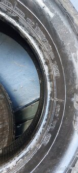 Predam letne pneu 3x 235/65R17 Bridgestone - 4
