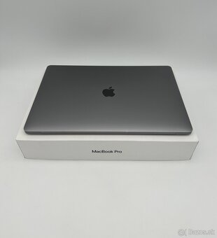 MacBook Pro 15" 2019 CTO Space Gray s Touchbarom KOMPLET - 4
