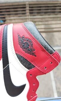 Nike Air Jordan 1 Retro High Og Chicago "lost And Found" - 4