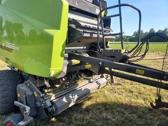 Claas guľaté balíky Variant 365 RC lis na okrúh - 4