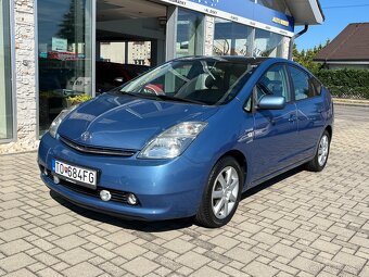 Toyota PRIUS Hybrid - 4