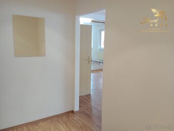 Komerčný priestor na prenájom - 4