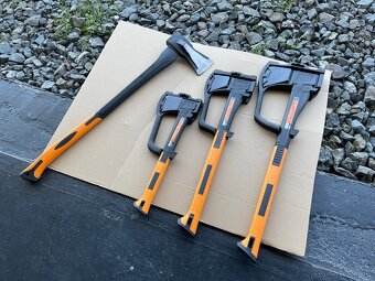 Sklolaminátová sekera BLACK - 4