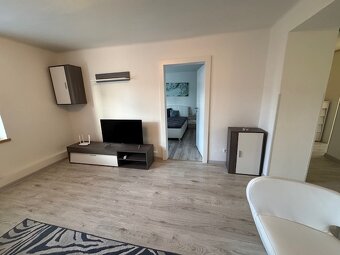 PREDAJ 2-izbový byt SEREĎ - 4