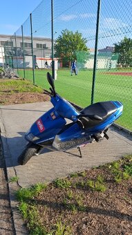 Aprilia sr50 - 4